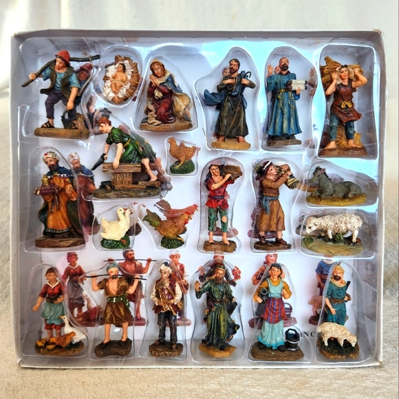 Grandeur Noel Holiday 203 Grandeur Noel Bethlehem Village Nativity Set Replacement Figures